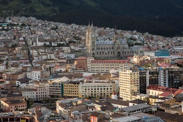 Panoramaansicht vom historischen Stadtzentrum von Quito