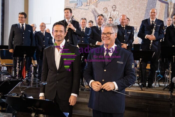 ADV_29875 Benefizkonzert für Adveniat  mit dem Landespolizeiorchester NRW und Till Brönner in St. Gertrud