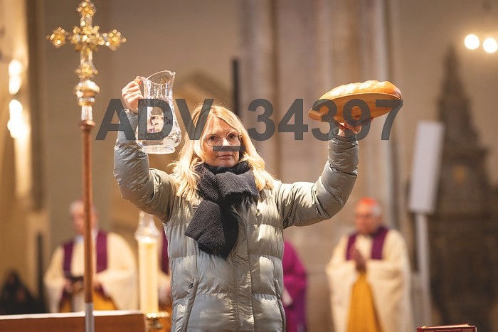 ADV_34397 Gottesdienst zur Eröffnung der Adveniat-Aktion 2023 in Erfurt