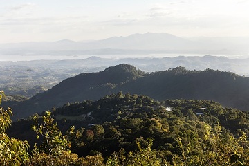 Panoramabild vom Kleindorf El Higueral, Teil der Sierra Madre Bergkette.